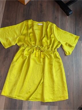House of Harlow 1960 Lime Drawstring V-Neck Mini Dress